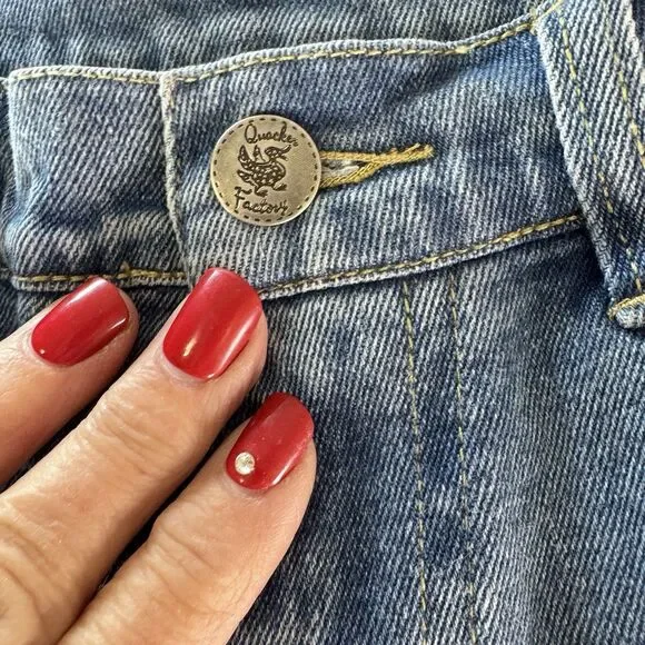 Quacker Factory High Rise Jeans Embroidered Snowmen Womens Size 6 - Picture 10 of 10